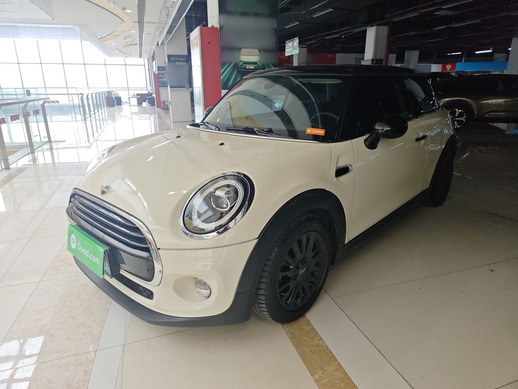 Parte inferior delantera