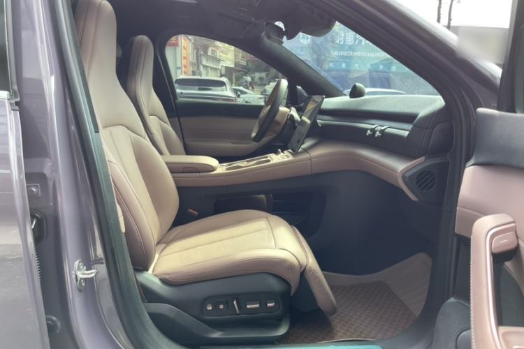 Used Nio EC6 2024 100 kWh
