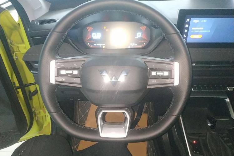 Used Wuling Alvez 2022 1.5L CVT Comfort Edition
