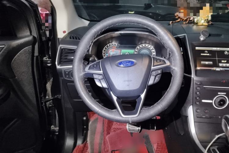 Used Ford Edge 2015 2.0T GTDi Four-Wheel Drive Prestige Model