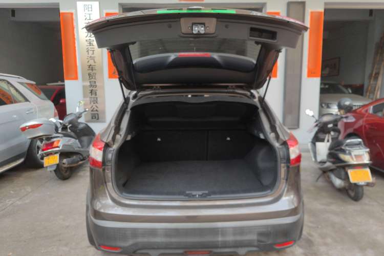 Used Nissan Qashqai 2017 2.0L CVT Smart Enjoyment Version China V Standard
