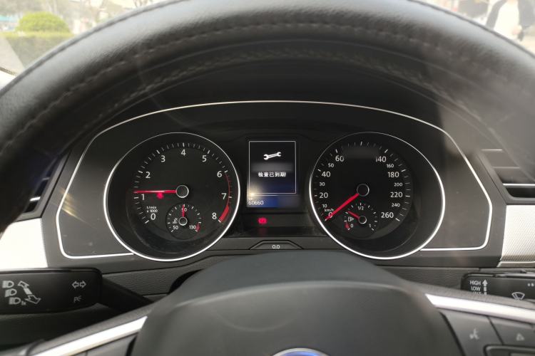 Used Volkswagen Magotan 2020 280TSI DSG Comfort Edition Instrument Cluster