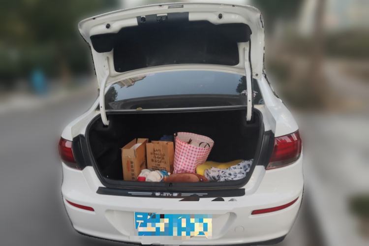 Used Qoros 3 2018 Sedan 1.6L Automatic Leading Model