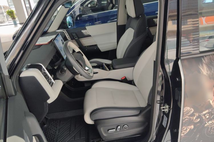 Used iCAR 03 2024 501km Four-wheel Drive Long-range Intelligent Driving Edition
