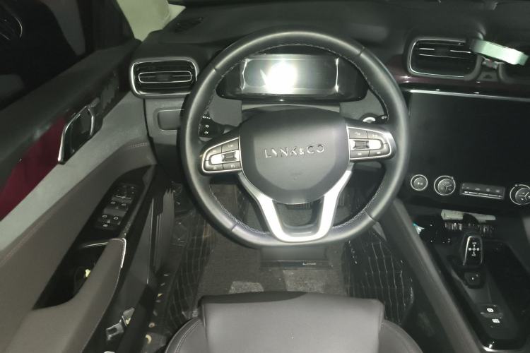 Used Lynk & Co 02 2021 1.5TD DCT Two-Wheel Drive Zhaoyao Plus Steering Wheel
