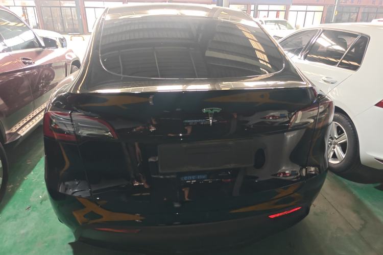 Used Tesla Model Y 2021 Long-Range All-Wheel-Drive Version Rear