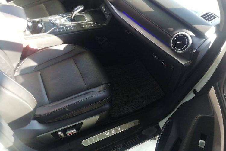 Used Wey VV6 2018 2.0T Four-Wheel Drive Flagship Version China V Standard
