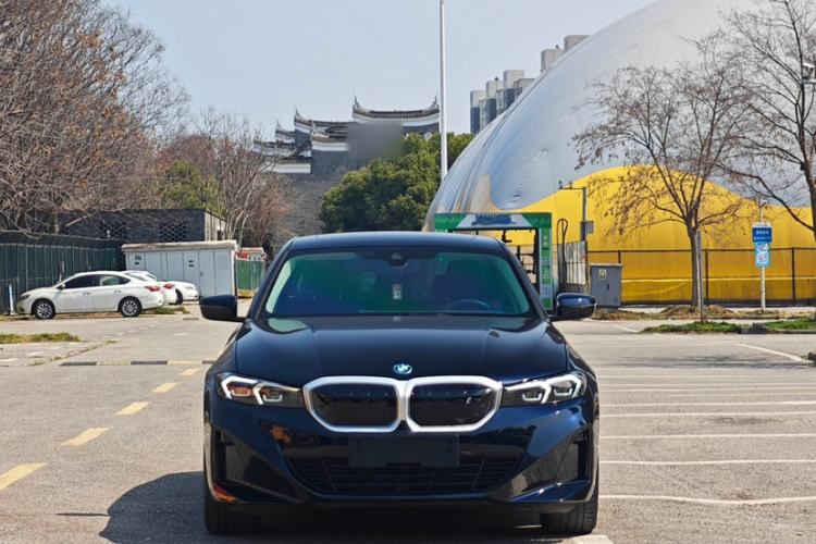 Used BMW i3 2022 eDrive 35 L Exterior 5