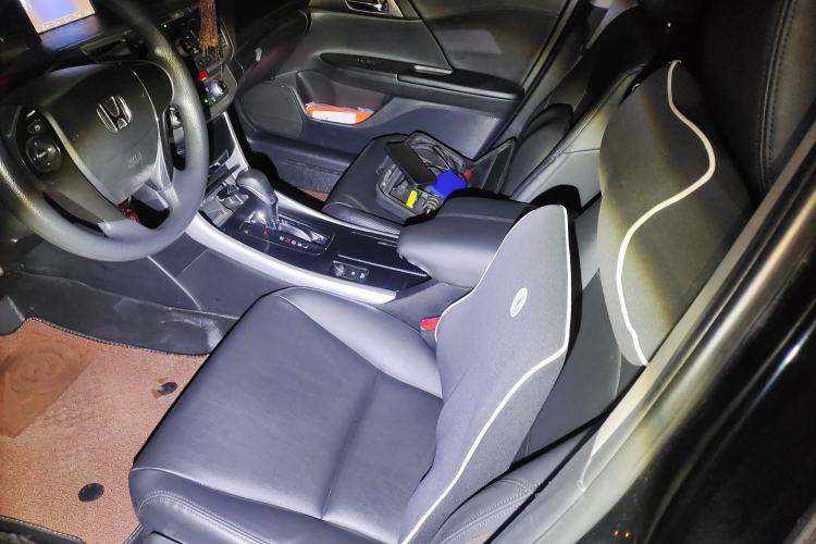 Used Honda Accord 2015 2.0L LX Comfort Edition
