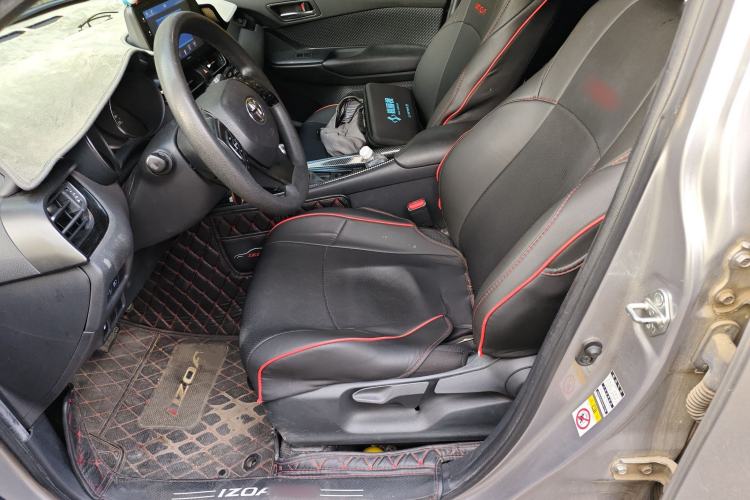 Used Toyota IZOA 2018 2.0L Yidong Version China V Standard