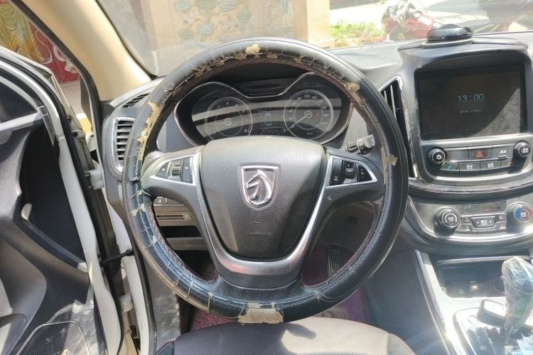 Used Baojun 560 2016 1.8L iAMT Luxury Model