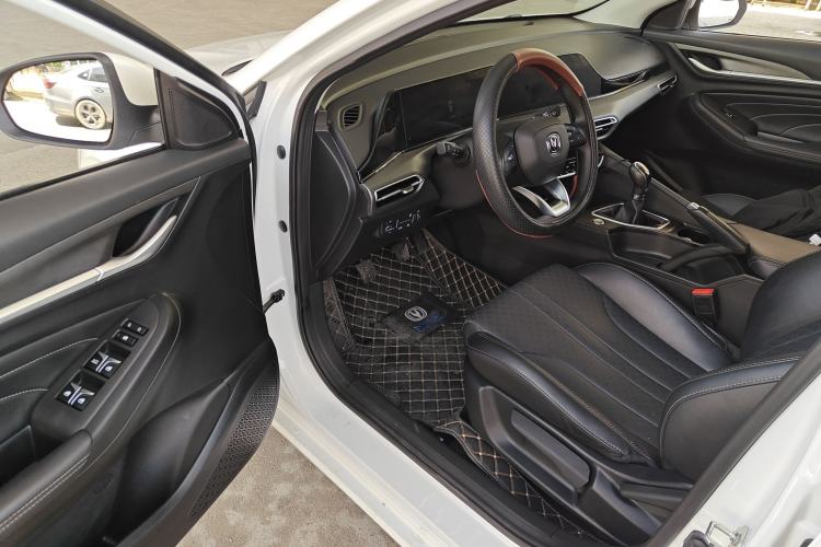 Used CHANGAN Eado 2021 PLUS 1.6L GDI Manual Elite Model
