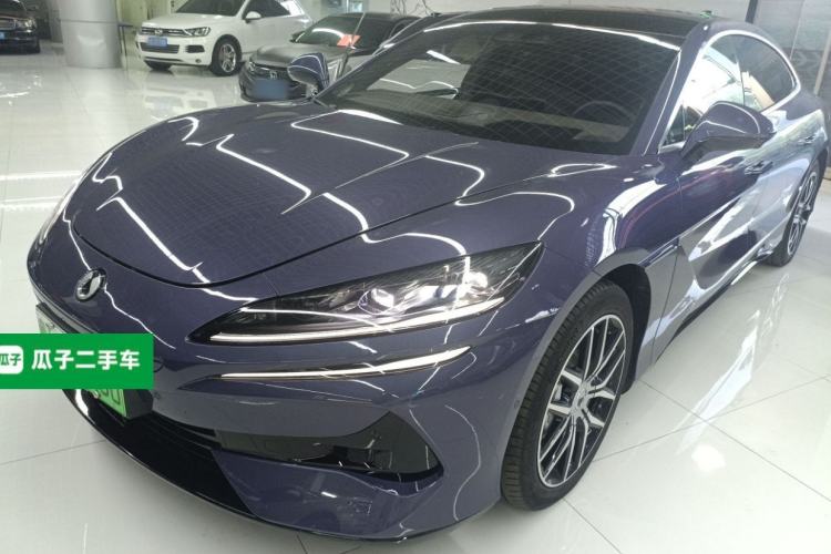 Used Denza Z9 2024 1100 km Four-Wheel Drive Max Version