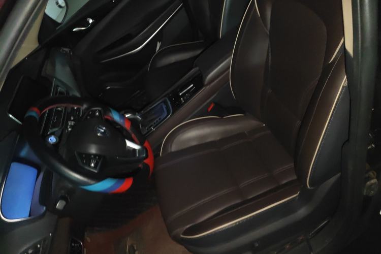 Used Changan Raeton CC 2018 1.5T Automatic Zhiya Model China V Standard
