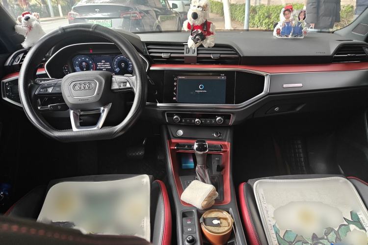 Used Audi Q3 2020 35 TFSI Fashion Dynamic Model