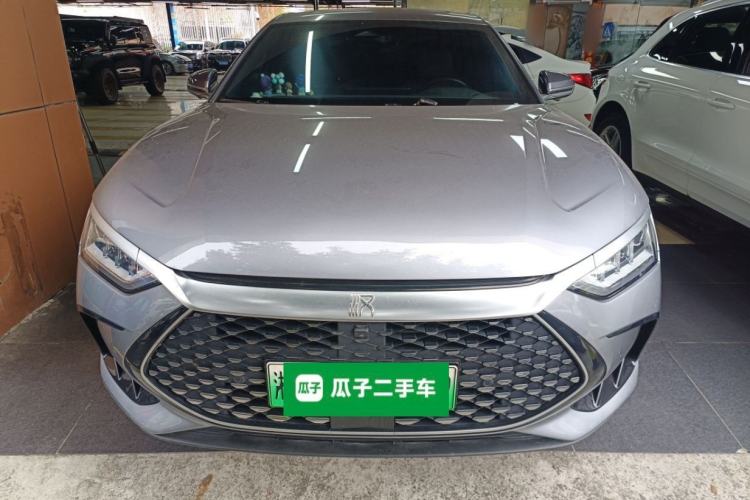 Used BYD Han 2024 DM-i Glory Edition 121KM Elite Model
