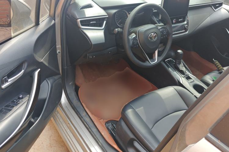 Used Toyota Corolla 2019 Dual-Engine 1.8L E-CVT GL-i Elite Edition Driver Seat