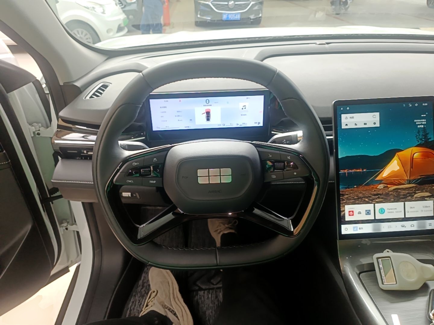 Geely Galaxy L6 2024 125km PLUS Dragon Edition — снимка 13