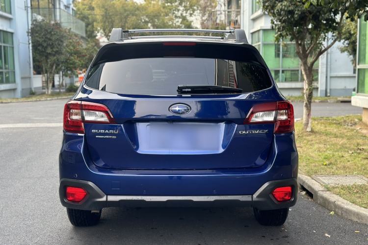 Used Subaru Outback 2017 2.5i Luxury Navigation Edition with EyeSight
