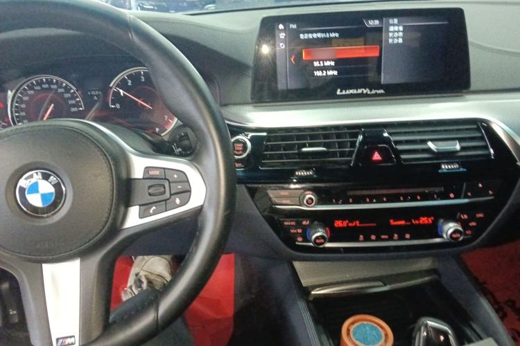 Used BMW 5 Series 2018 525i M Sport Package
