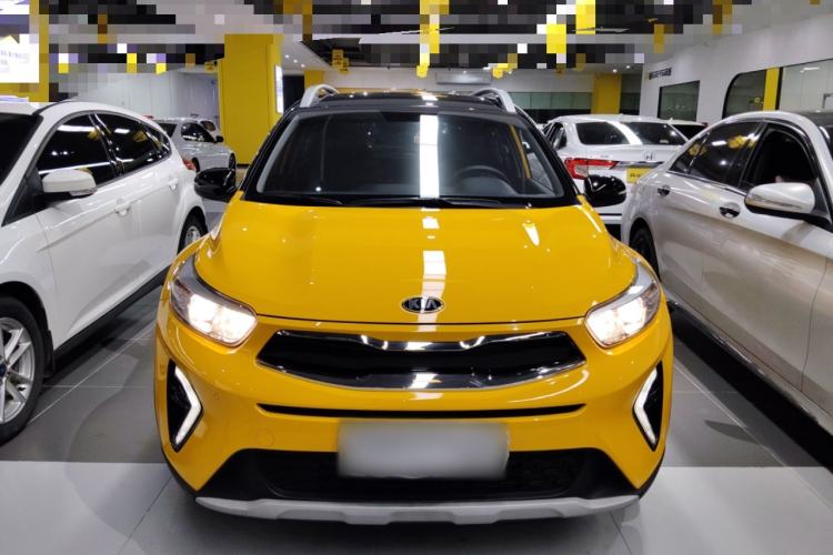 Used Kia kx1 Stonic 2021 1.4L CVT Fun & Sunroof Model
