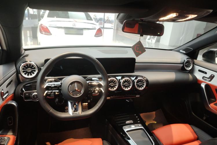 Used Mercedes-Benz A-AMG 2024 Facelift AMG A 35 L 4MATIC
