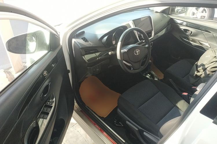 Used Toyota YARiS L Zhi Xuan 2016 Revised 1.5E CVT Charming Edition