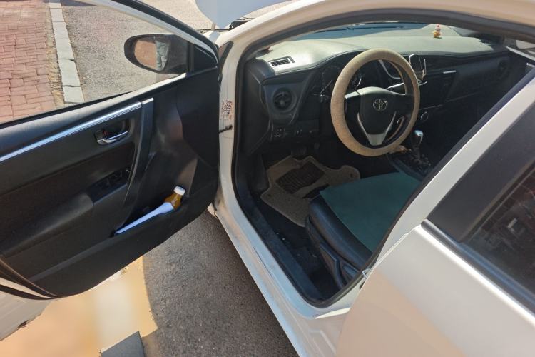 Used Toyota Levin 2017 Revised Version 185T CVT New Sharp Edition China VI Standard Driver Seat