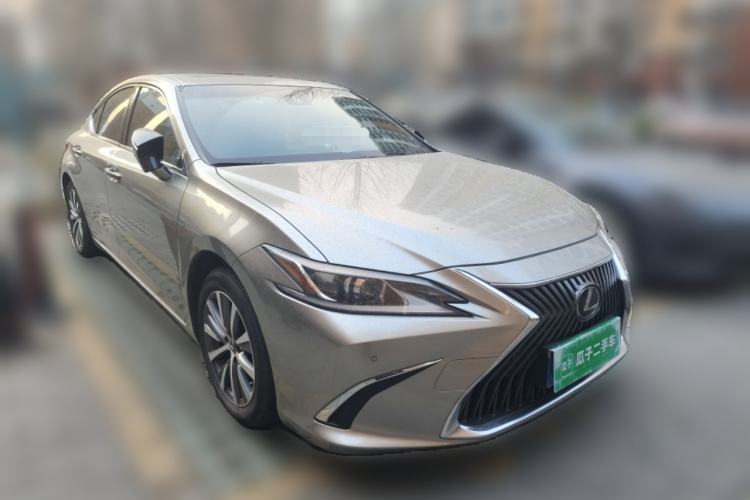 Used Lexus ES 2020 200 Excellence Edition
