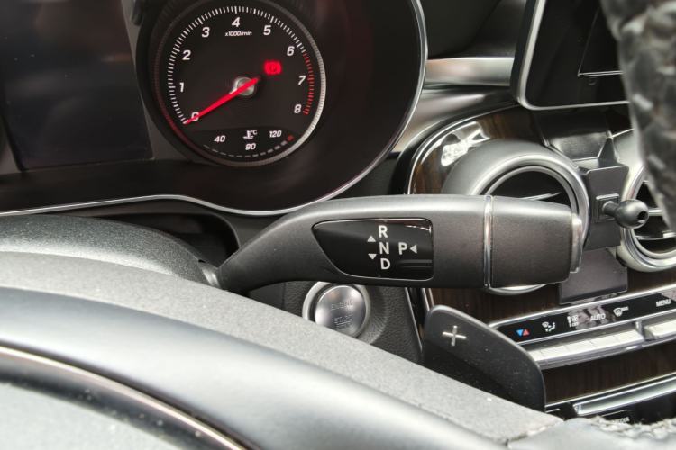 Used Mercedes-Benz GLC 2017 GLC 260 4MATIC Luxury Model Gear Lever