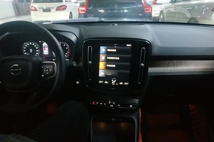 Used Volvo XC40 2022 T4 Four-Wheel Drive Smart & Luxurious Edition