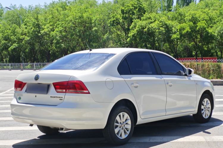 Used Volkswagen Santana 2015 1.6L Automatic Fashion Edition