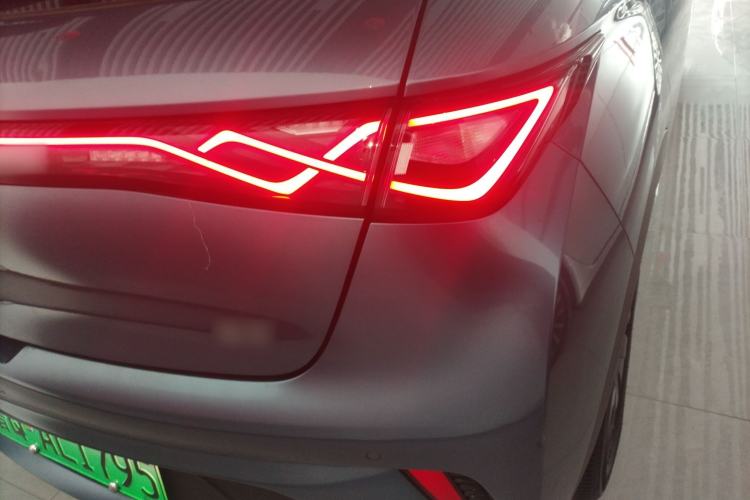 Used BYD Dolphin 2024 Honor Edition 420km Fashion Version Exterior 3