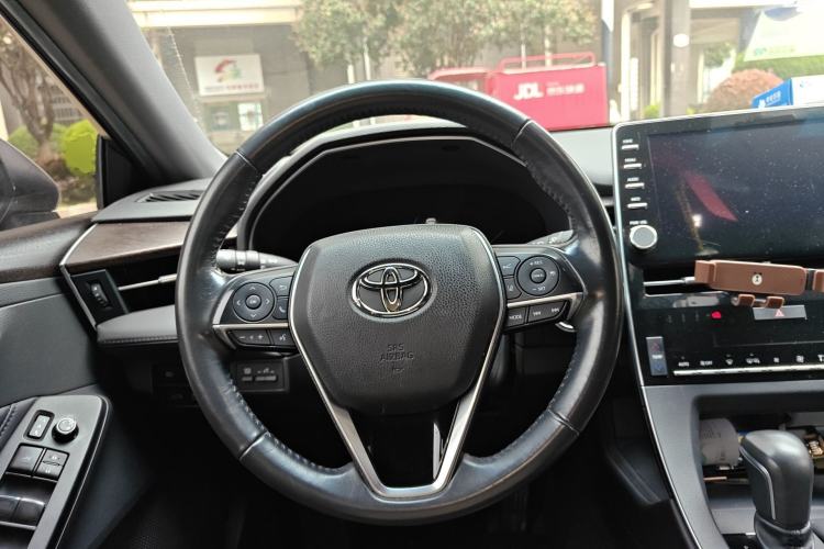 Used Toyota Avalon 2019 2.0L Luxury Edition China VI Standard