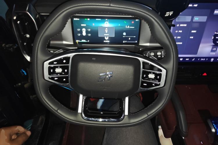 Used JETOUR Traveler 2023 2.0T All-Wheel Drive Conquer PRO