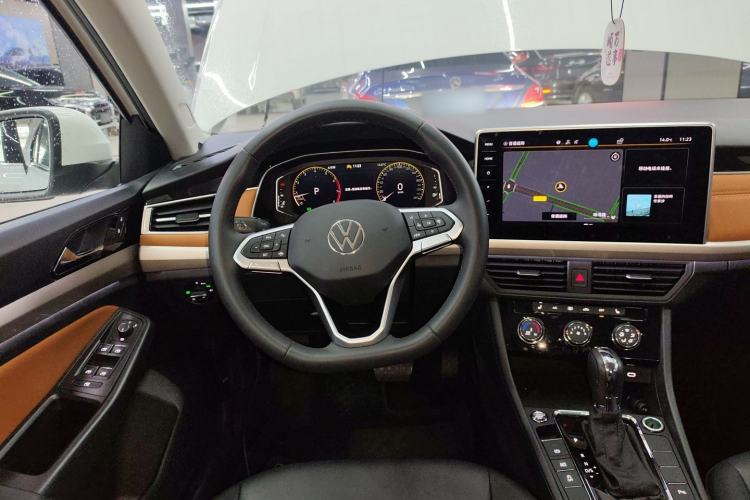 Used Volkswagen Bora 2023 200TSI DSG YueXing PRO Edition Steering Wheel