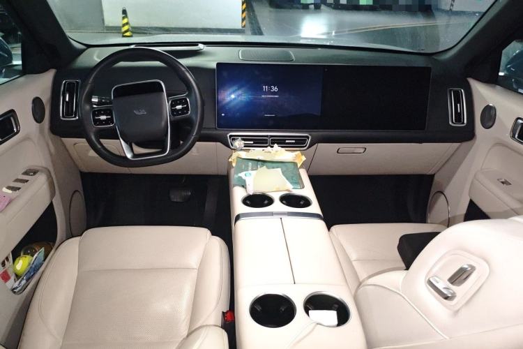 Used Li Auto L9 2022 Max model
