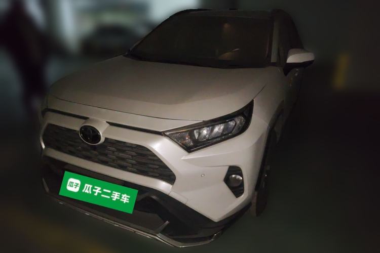 Used Toyota RAV4 2021 2.0L CVT Two-Wheel Drive Fashion PLUS Edition