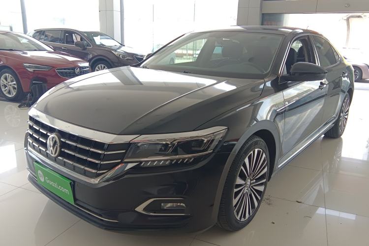 Used Volkswagen Passat 2019 330TSI Luxury Edition China VI Standard