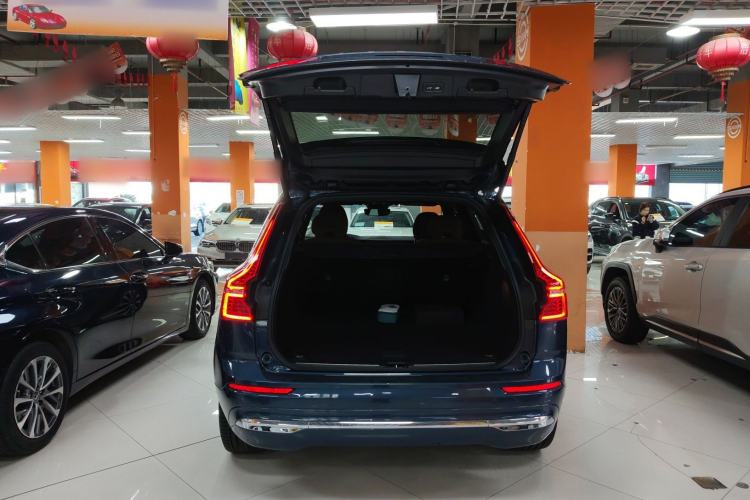 Used Volvo XC60 2024 B5 4x4 Smart Luxury Edition
