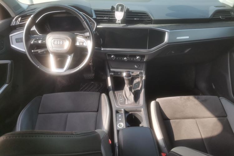 Used Audi Q3 2021 35 TFSI Progressive Dynamic Edition