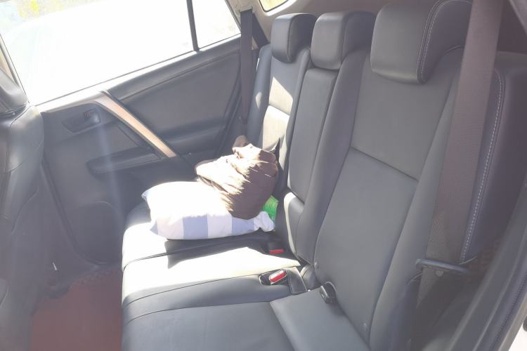 Used Toyota RAV4 2015 2.5L Automatic 4x4 Elite Edition Left Rear Seat