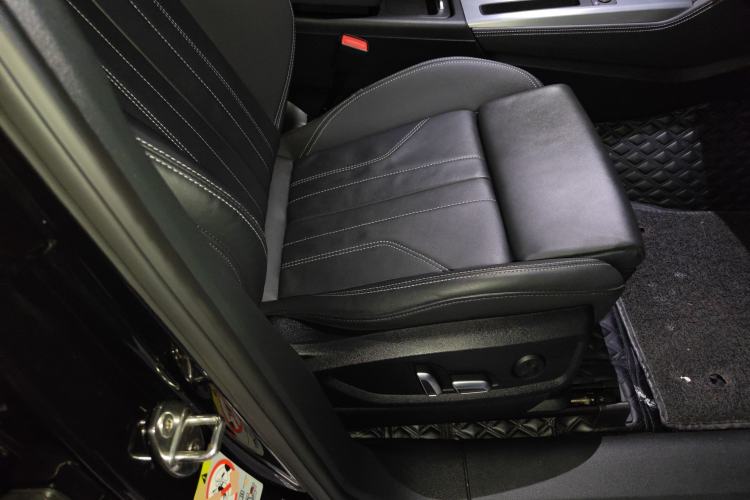 Used Audi Q5L 2024 40 TFSI Fashion Dynamic Model