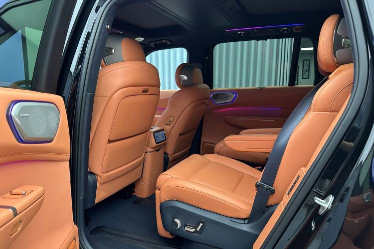 Used Lynk & Co 900 2025 1.5T Ultra