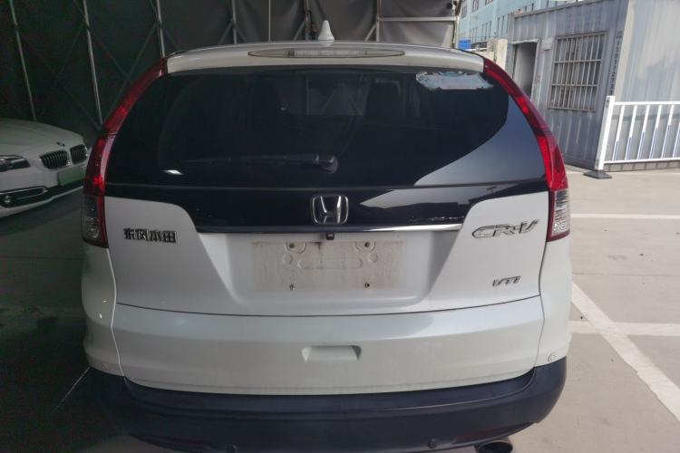 Used Honda CR-V 2013 2.4L two-wheel drive luxury version Rear
