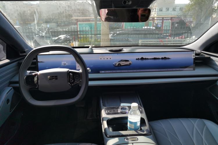 Used Geely Galaxy E8 2025 700 km Long-Range Intelligent Driving Version