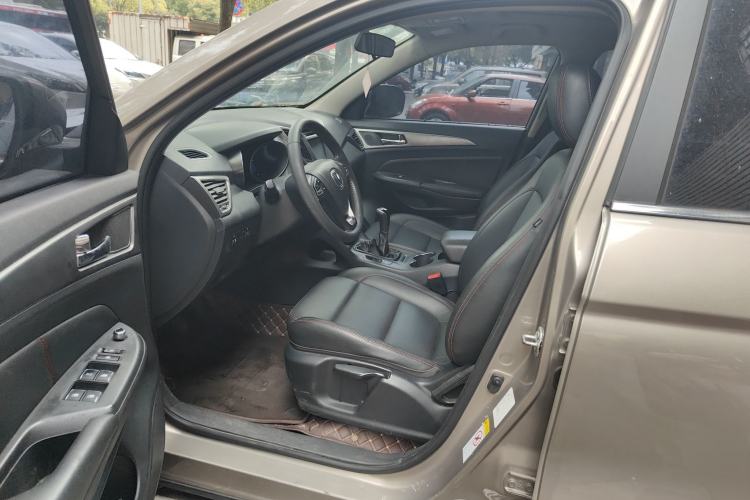 Used Changan CS75 2014 2.0L Manual Luxury Version China IV Standard