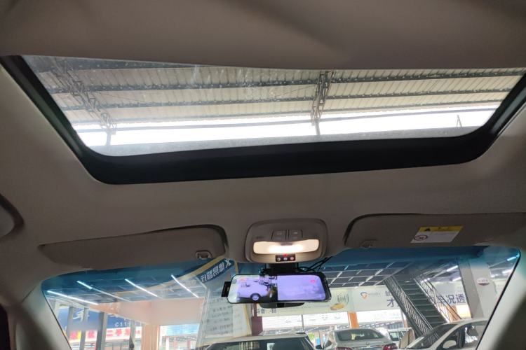 Used Buick GL6 2018 18T 6-Seater Luxury Model
