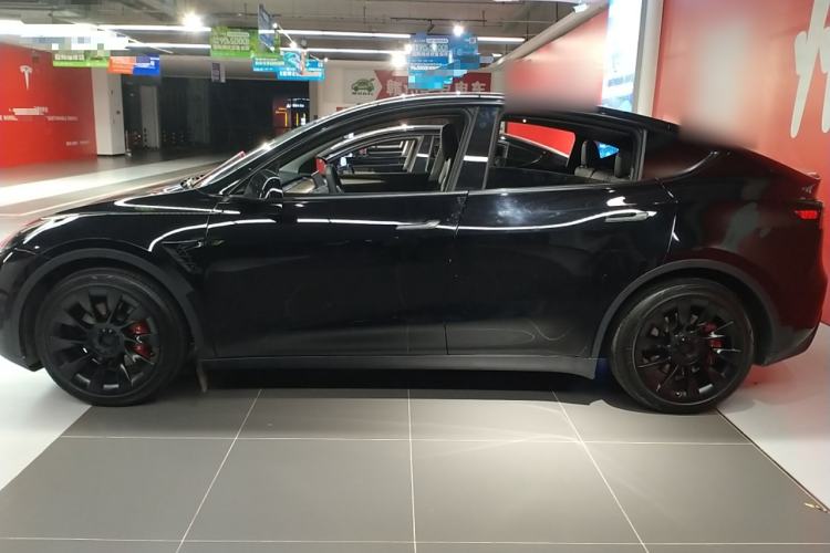 Used Tesla Model Y 2022 Rear-Wheel-Drive Version