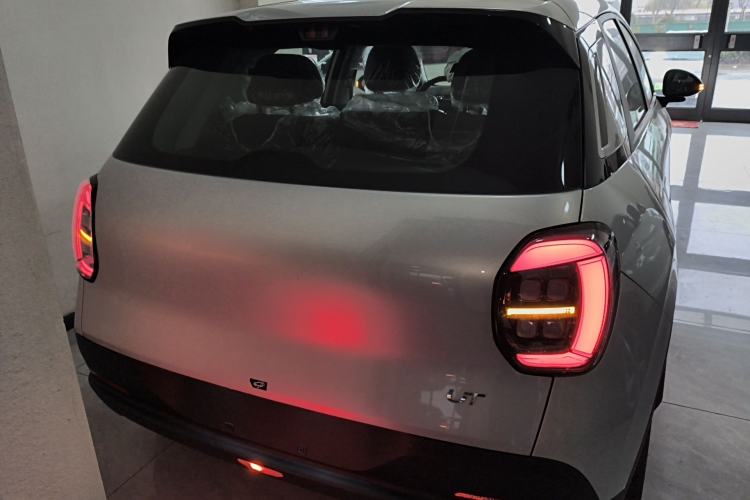 Used AION UT 2025 330 Starlight Edition Rear